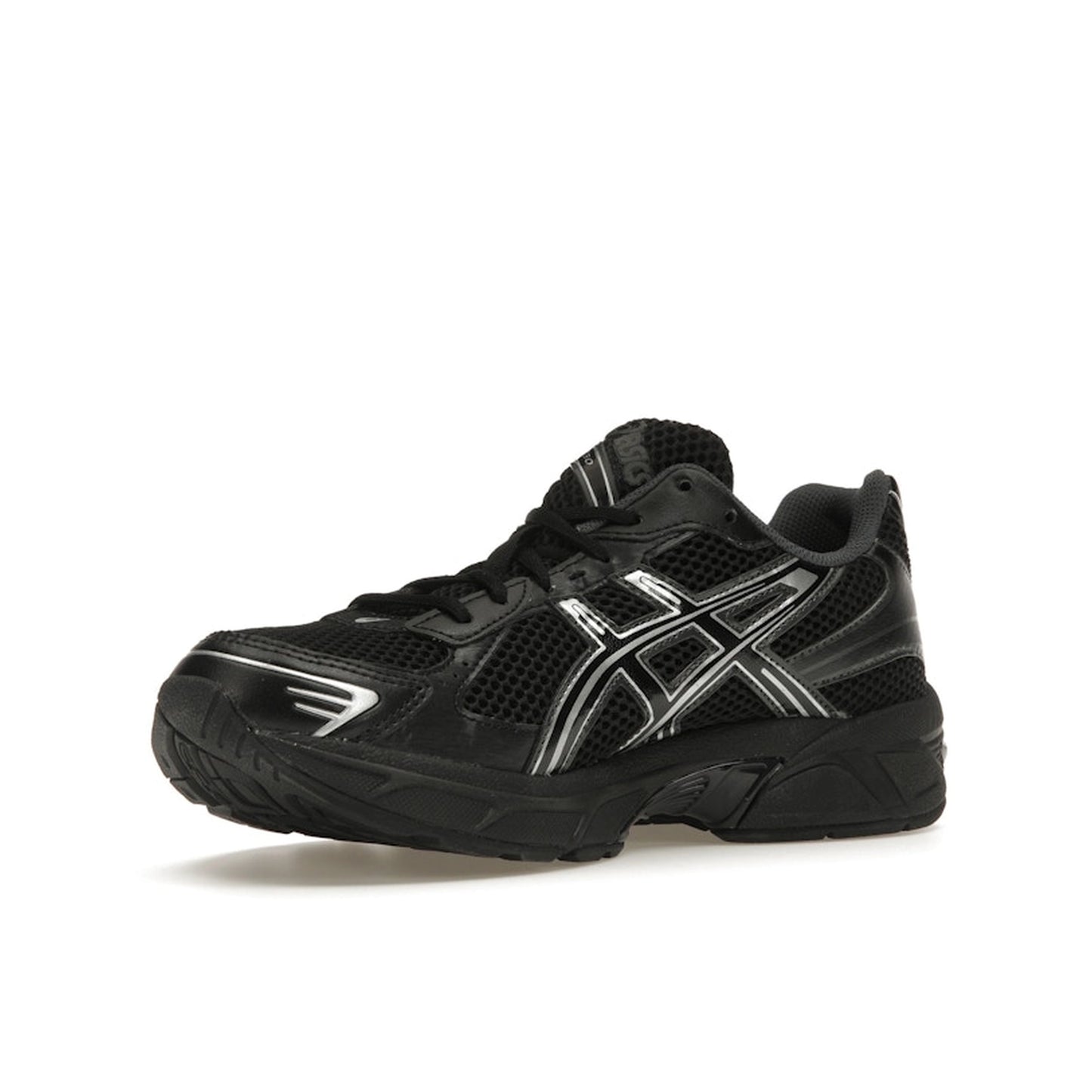 ASICS Gel-1130, front view, in black with silver tones and GEL cushioning technology.