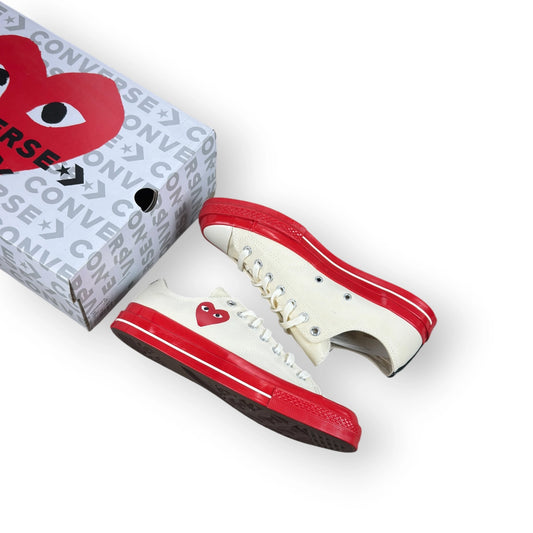 Converse Chuck Taylor All Star 70 Ox CDG PLAY Egret Red Midsole A01796C – EU 44, brand new with original box