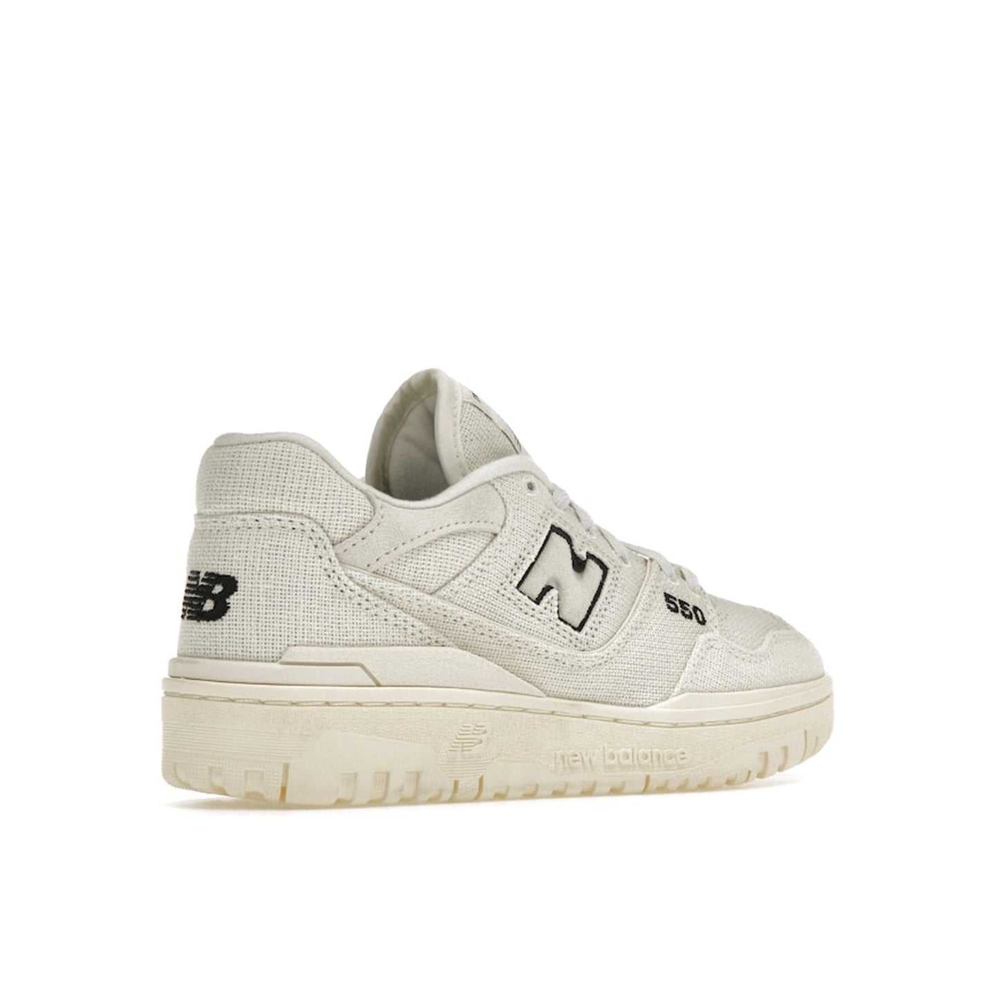 New Balance 550 sneakers, back view, model BB550MDA in rattan with sea salt details.