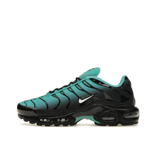 Nike Air Max Plus Light Retro Blue sneakers, side view, model DM0032-401 in blue and white.