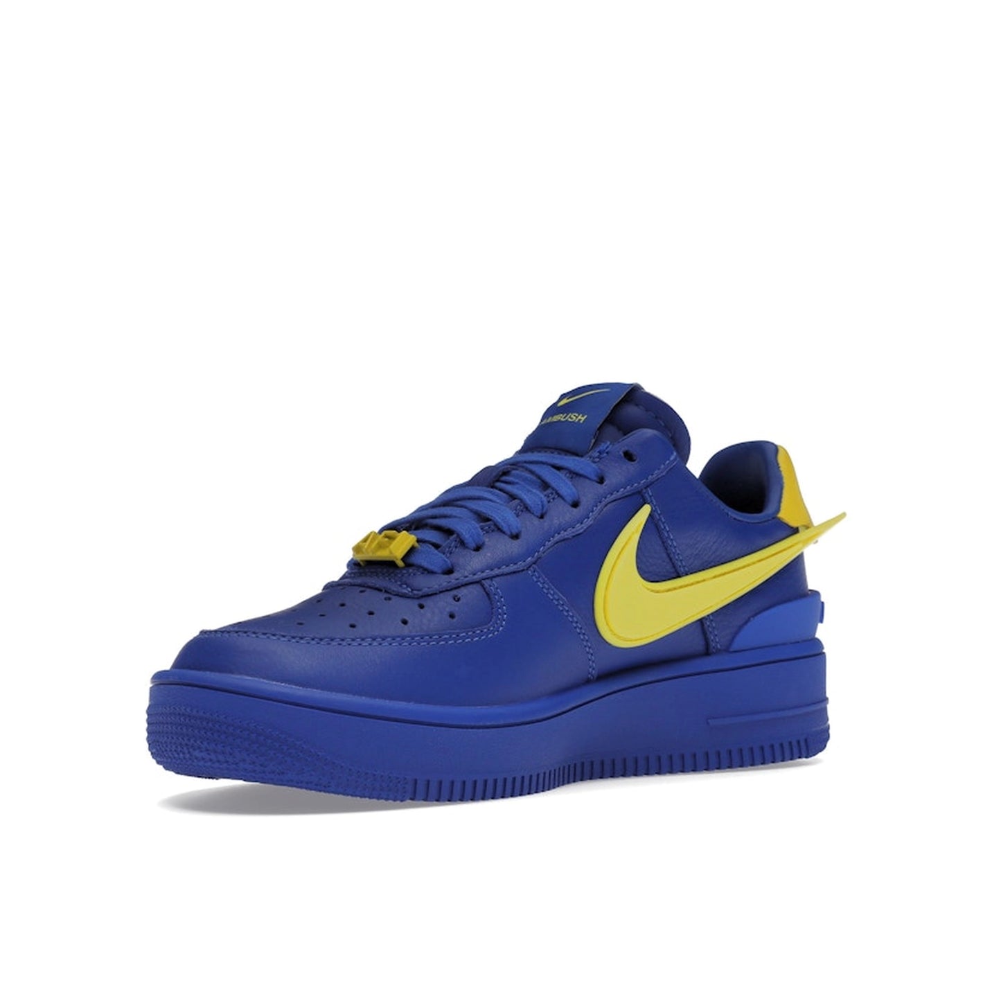 Nike Air Force 1 Low SP Ambush sneakers, front view, model DV3464-400, in game royal with yellow swoosh.