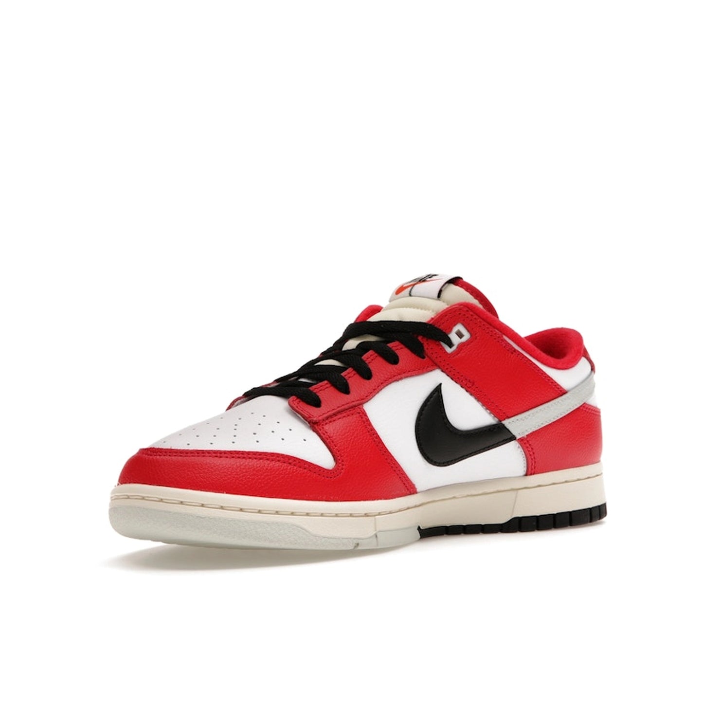 Nike Dunk Low Chicago Split sneakers, front view, model DZ2536-600, in red and white with black accents.