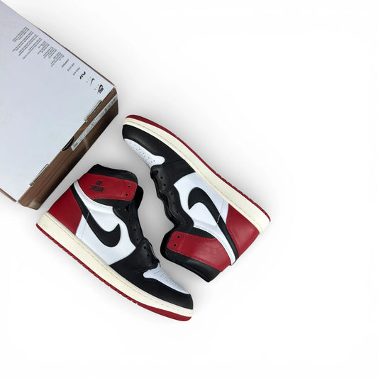 Jordan 1 Retro High OG Black Toe Reimagined – EU 46, brand new sneakers, cut box