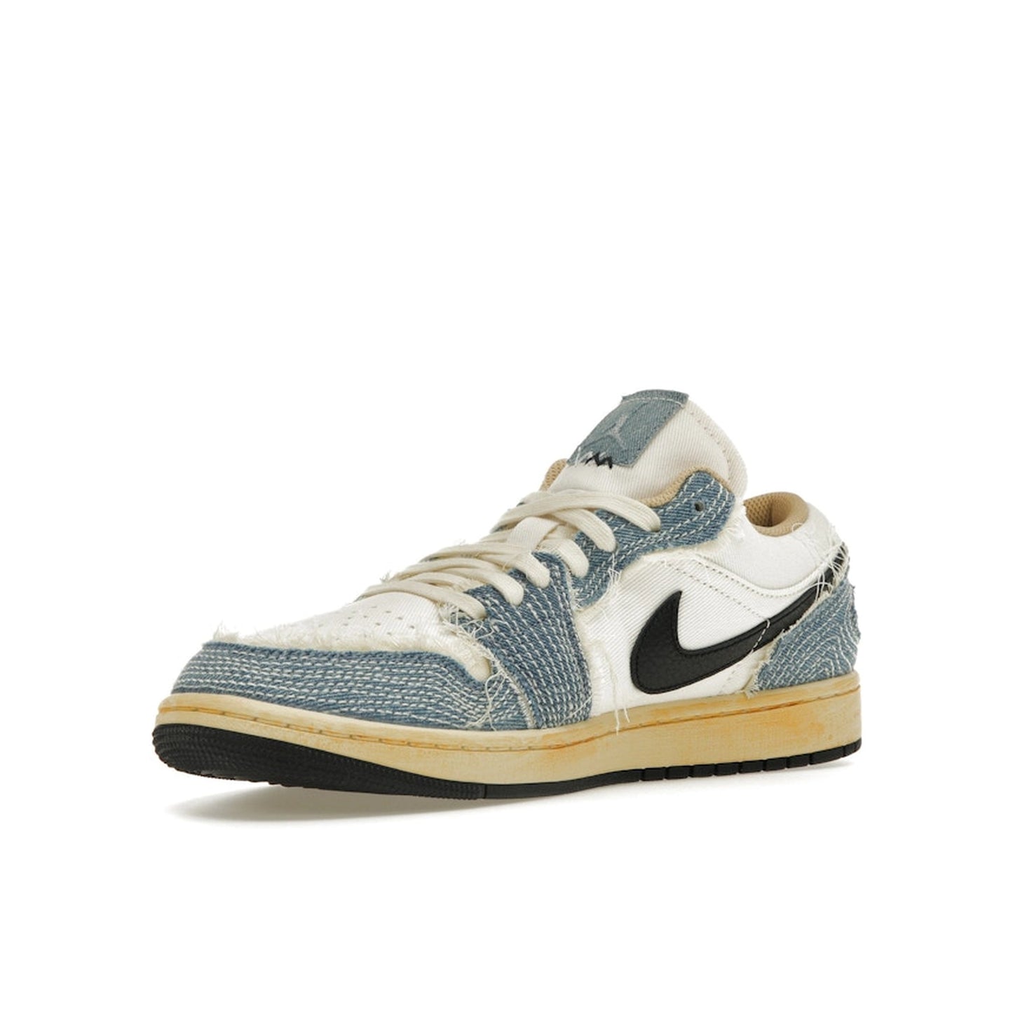 Air Jordan 1 Low SE WRMK Sashiko sneakers, front view, model FN7670-493, blue with sashiko stitching.