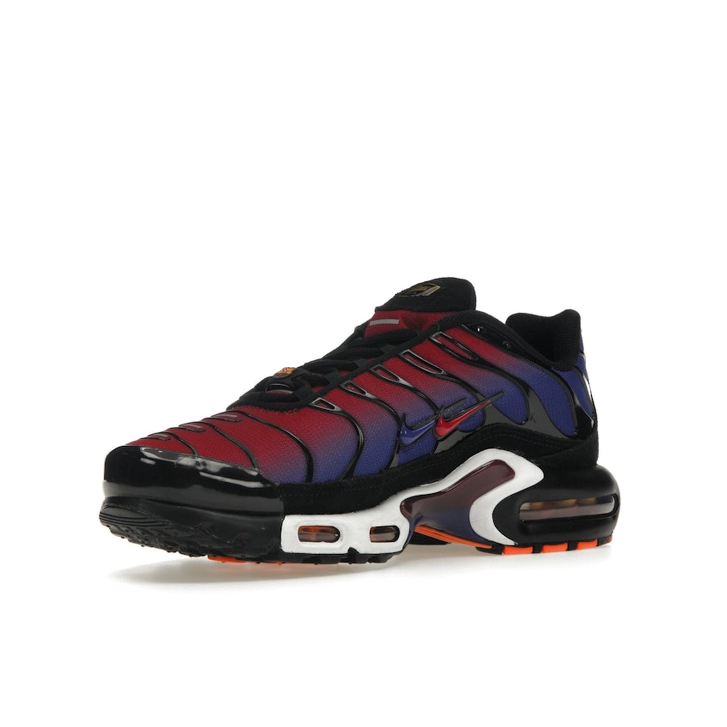 Nike Air Max Plus Patta FC Barcelona Culers del Mon sneakers, front view, model FN8260-001, featuring a blue and red design.
