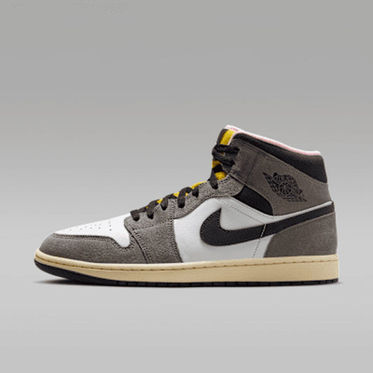 Air Jordan 1 Mid SE White Cave Stone – brand new with original box