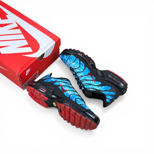 Nike Air Max Plus Shark Attack HQ3824-001 – EU 44, brand new with original box