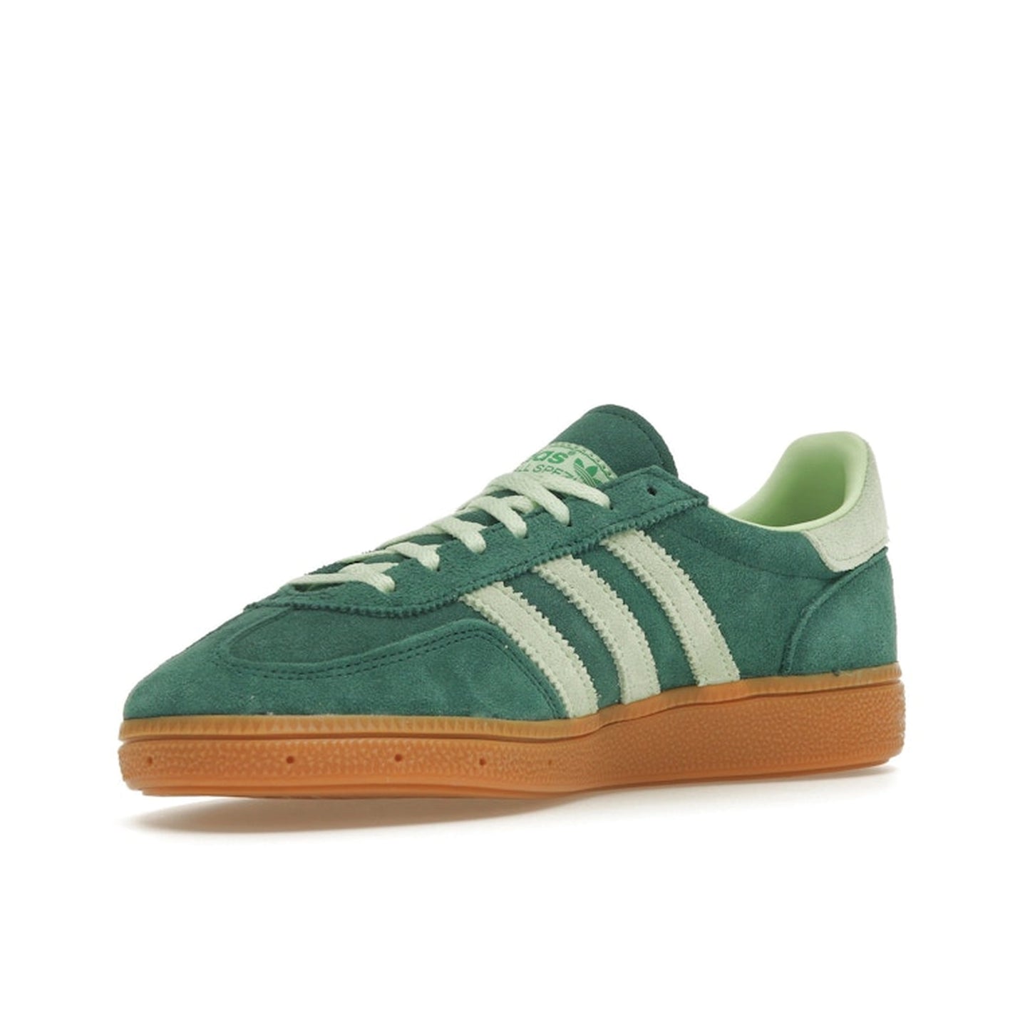 Adidas Handball Spezial Collegiate Green sneakers, front view, model IE5896, green with spark accents, gum sole.