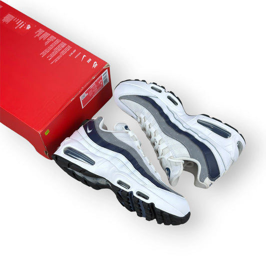 Nike Air Max 95 OG Diffused Blue IF2718-100 – EU 41, brand new with cut outlet box