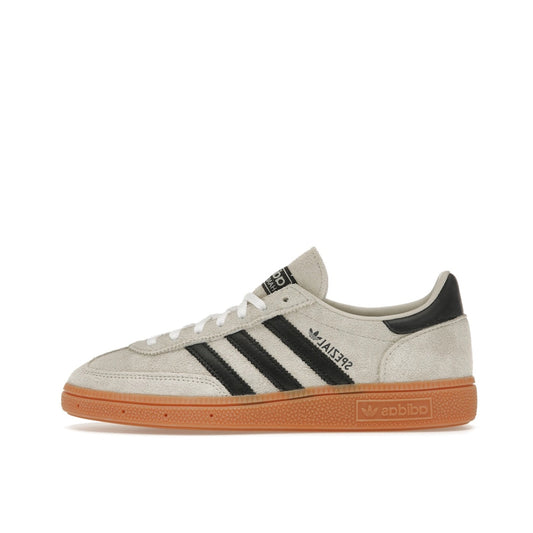 Adidas Handball Spezial Aluminum Core Black women's sneakers, sole view, model IF6562, aluminum and black.