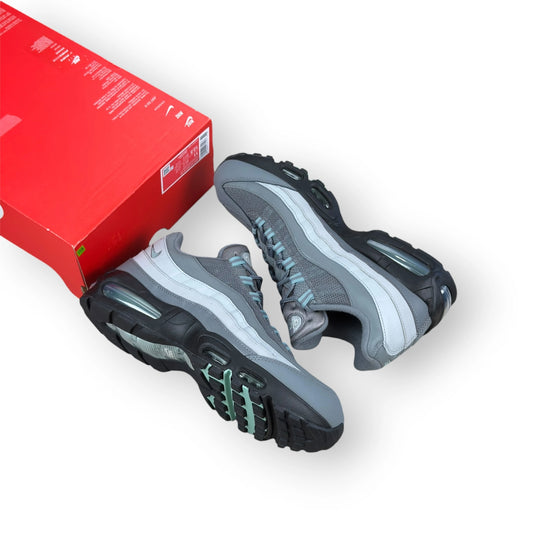 Nike Air Max 95 Big Bubble Smoke Grey Cannon IM5987-084 – EU 45, brand new with cut outlet box