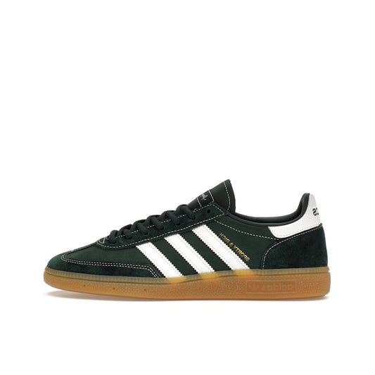 adidas Handball Spezial Sporty & Rich, side view, in deep green suede with white three stripes.