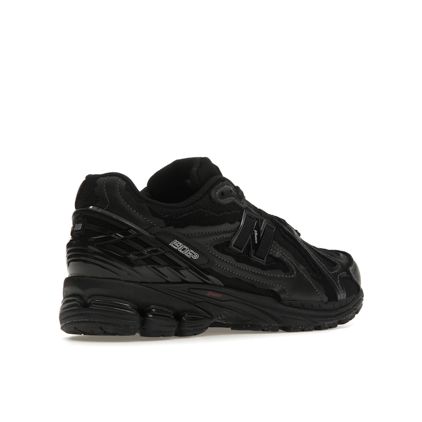 New Balance 1906D Protection Pack sneakers, back view, model M1906DF in total black.