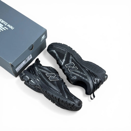 New Balance 1906R Black Grey M1906RCH – EU 44.5, brand new with original box