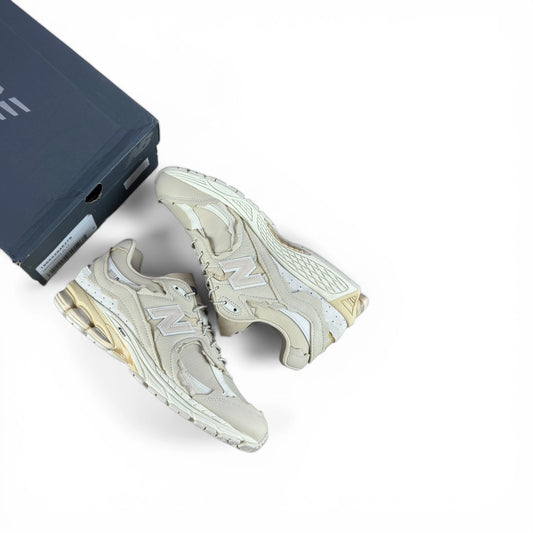 New Balance 2002R Protection Pack Sandstone M2002RDQ – EU 46.5, brand new with replacement box