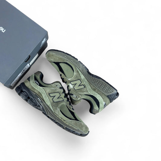 New Balance 2002R Dark Camo Dark Olivine EU 44