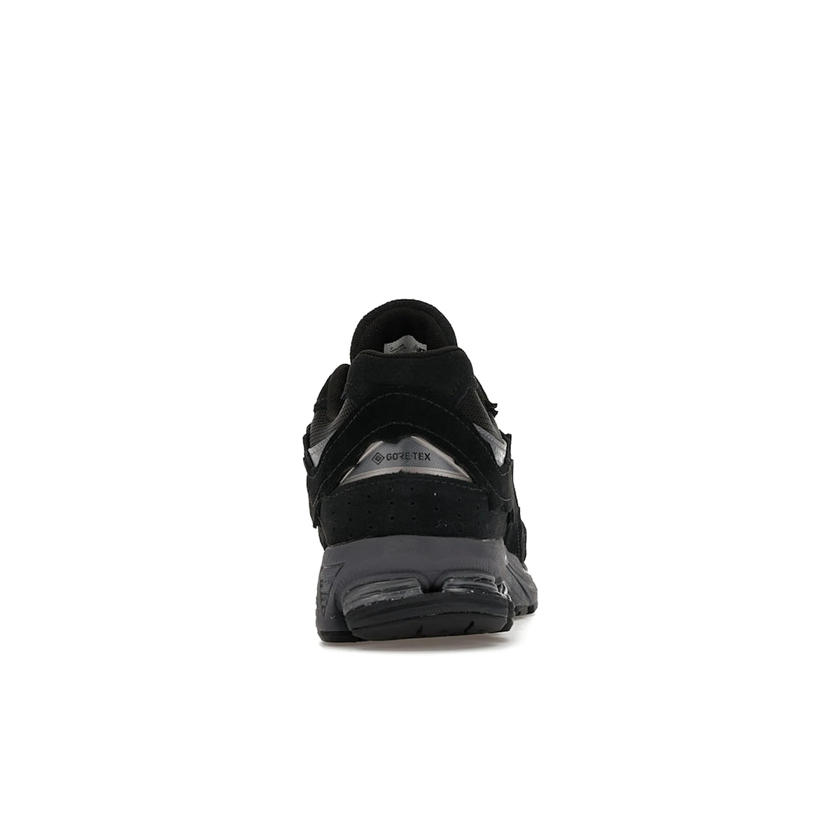 New Balance 2002R Gore‑Tex Protection Pack men’s shoes in black and magnet with mesh upper – image 4 of 4
