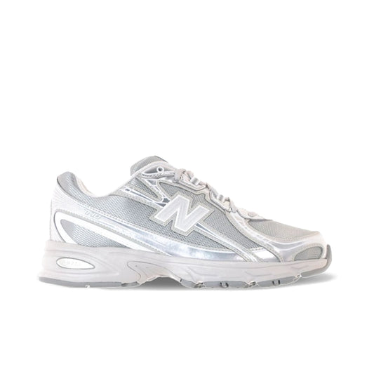 New Balance 740 men's sneakers in metallic silver mesh