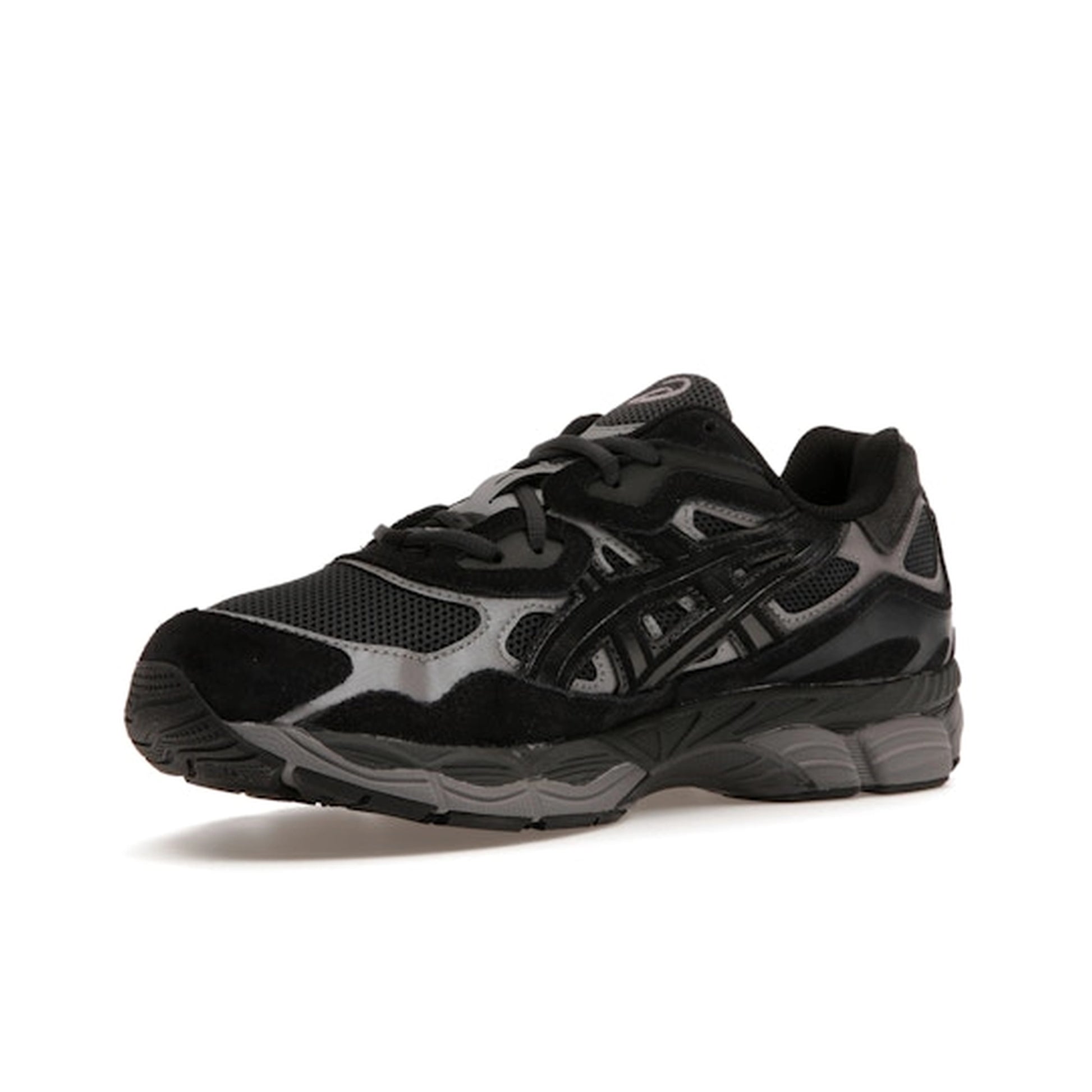 ASICS Gel-NYC Graphite Grey Black, front view, in dark grey mesh with black synthetic details.