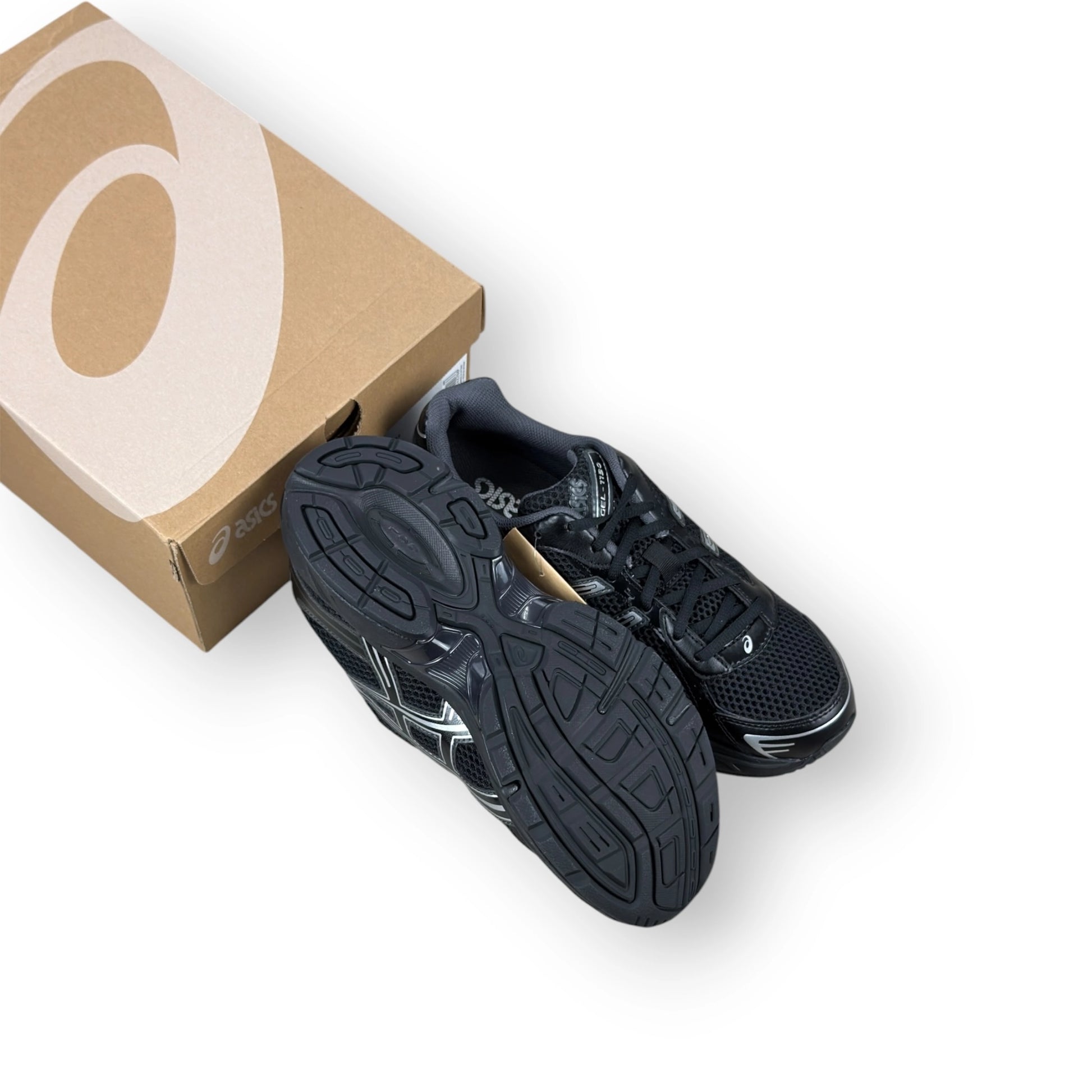 ASICS Gel-1130 Black Pure Silver 1201A906-001 – EU 43.5, brand new with original box
