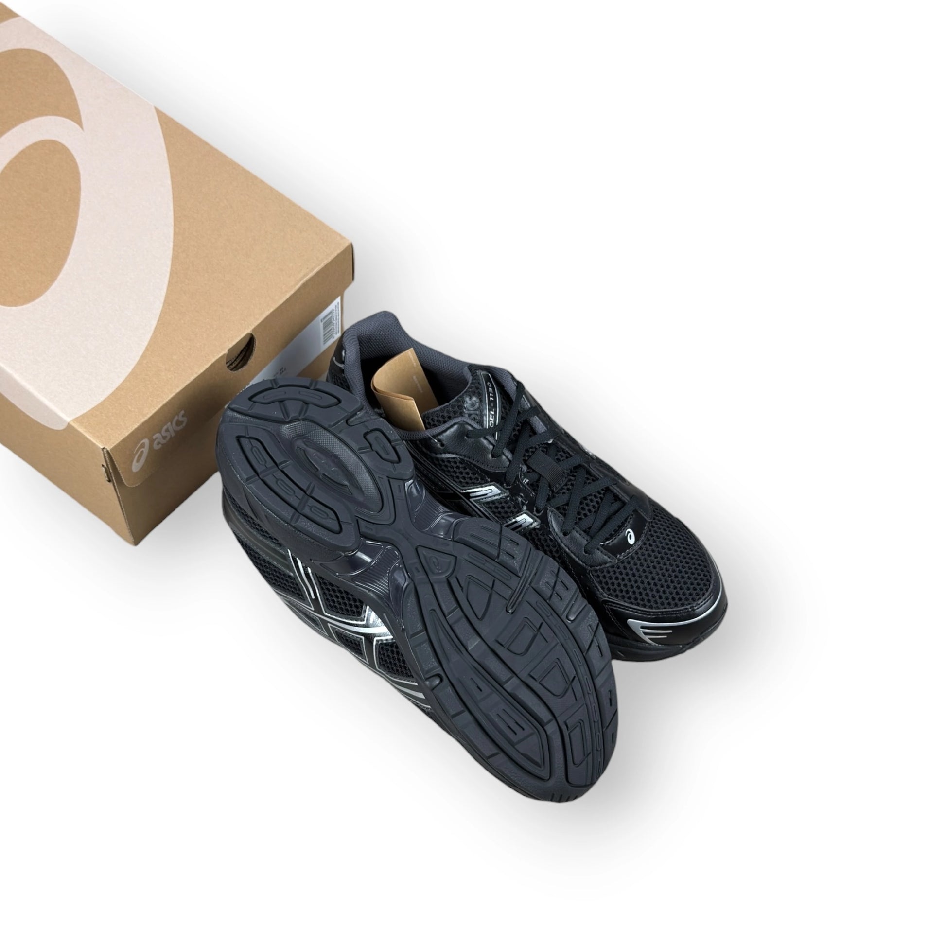 ASICS Gel-1130 Black Pure Silver 1201A906-001 – EU 45, brand new with original box