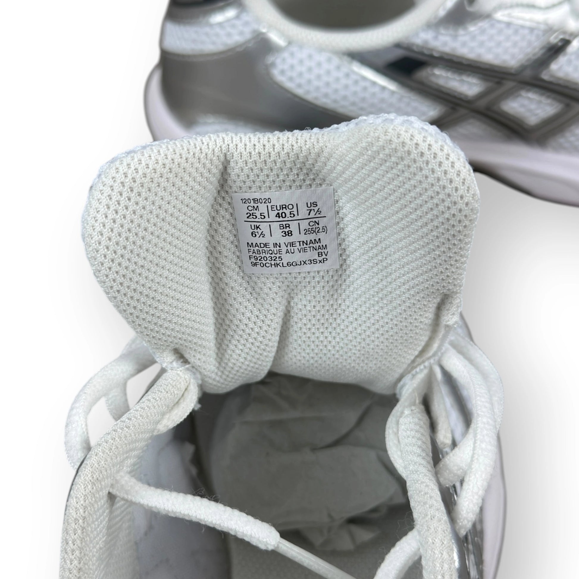 ASICS Gel-1130 White Pure Silver 1201B020-100 – EU 40.5, brand new with original box