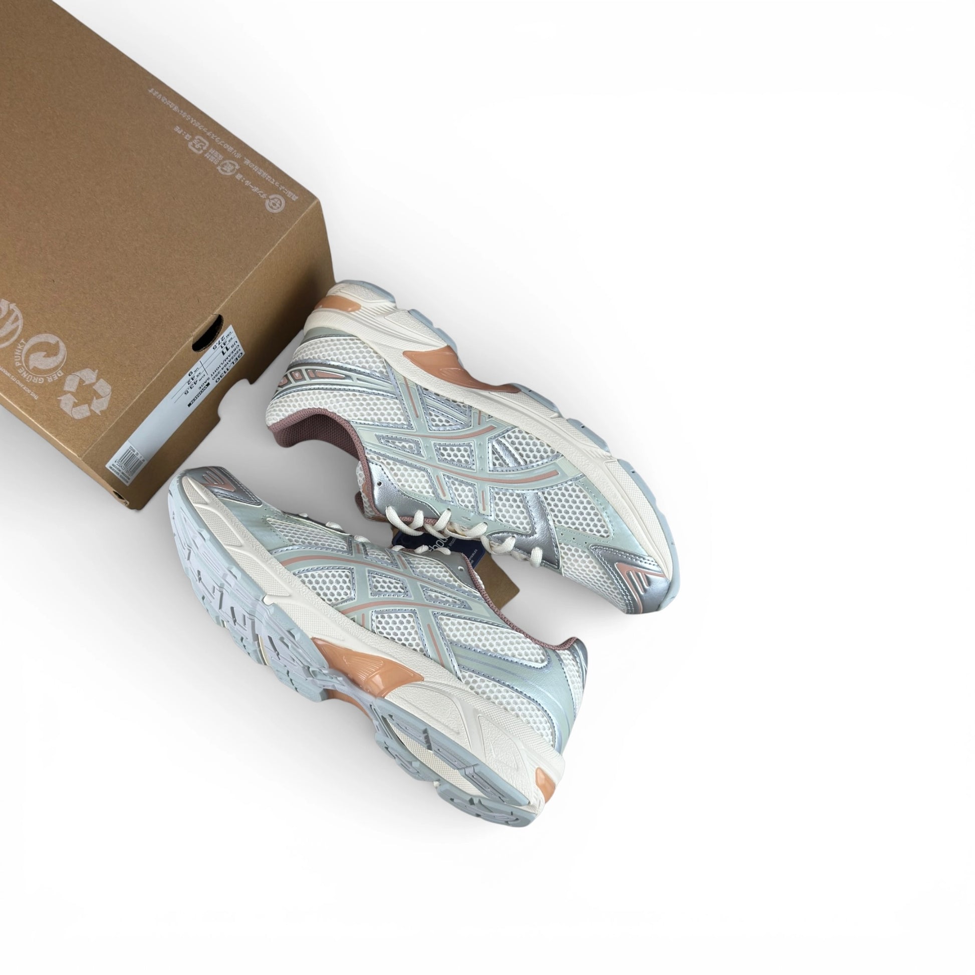 ASICS Gel-1130 Cream Light Sage (Women’s) 1202A164-250 – EU 43½, brand new with cut outlet box