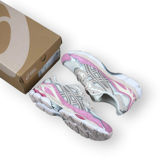 ASICS Gel-NYC Cream Mineral Beige Pink 1203A383-104 – EU 41.5, brand new with original box