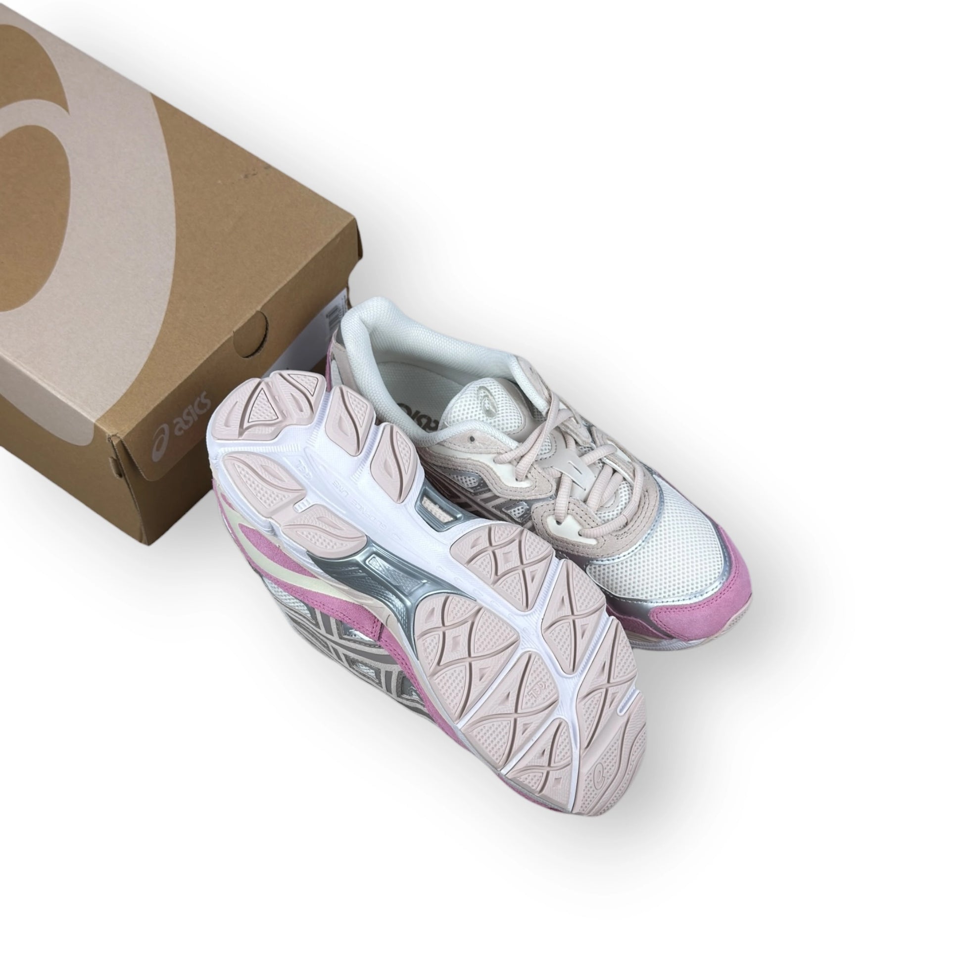 ASICS Gel-NYC Cream Mineral Beige Pink 1203A383-104 – EU 41.5, brand new with original box