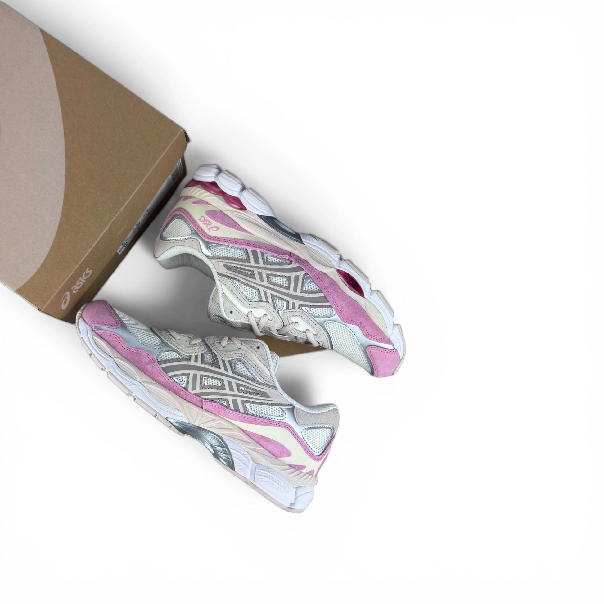 ASICS Gel-NYC Cream Mineral Beige Pink 1203A383-104 – EU 42, brand new with original box