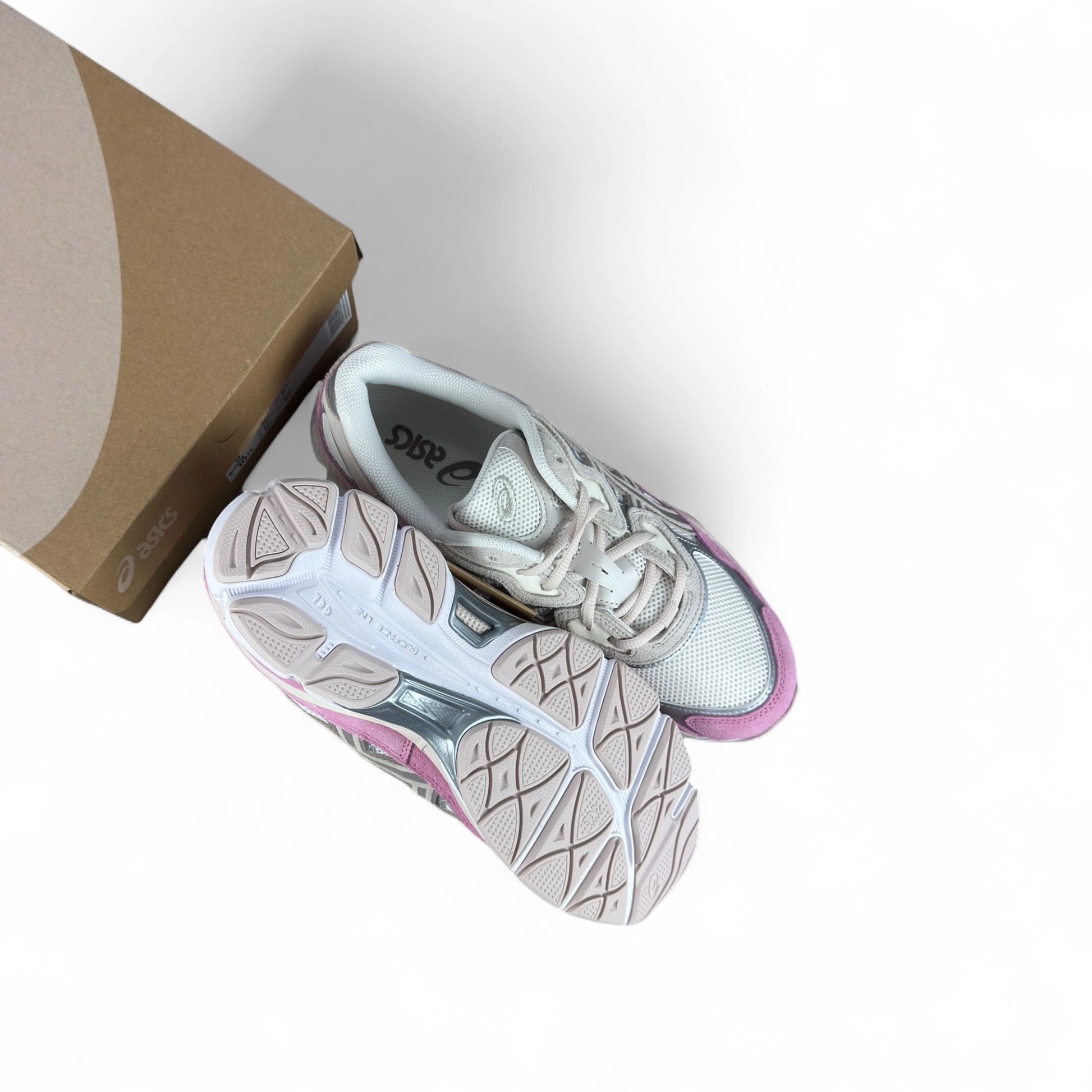 ASICS Gel-NYC Cream Mineral Beige Pink 1203A383-104 – EU 42.5, brand new with original box