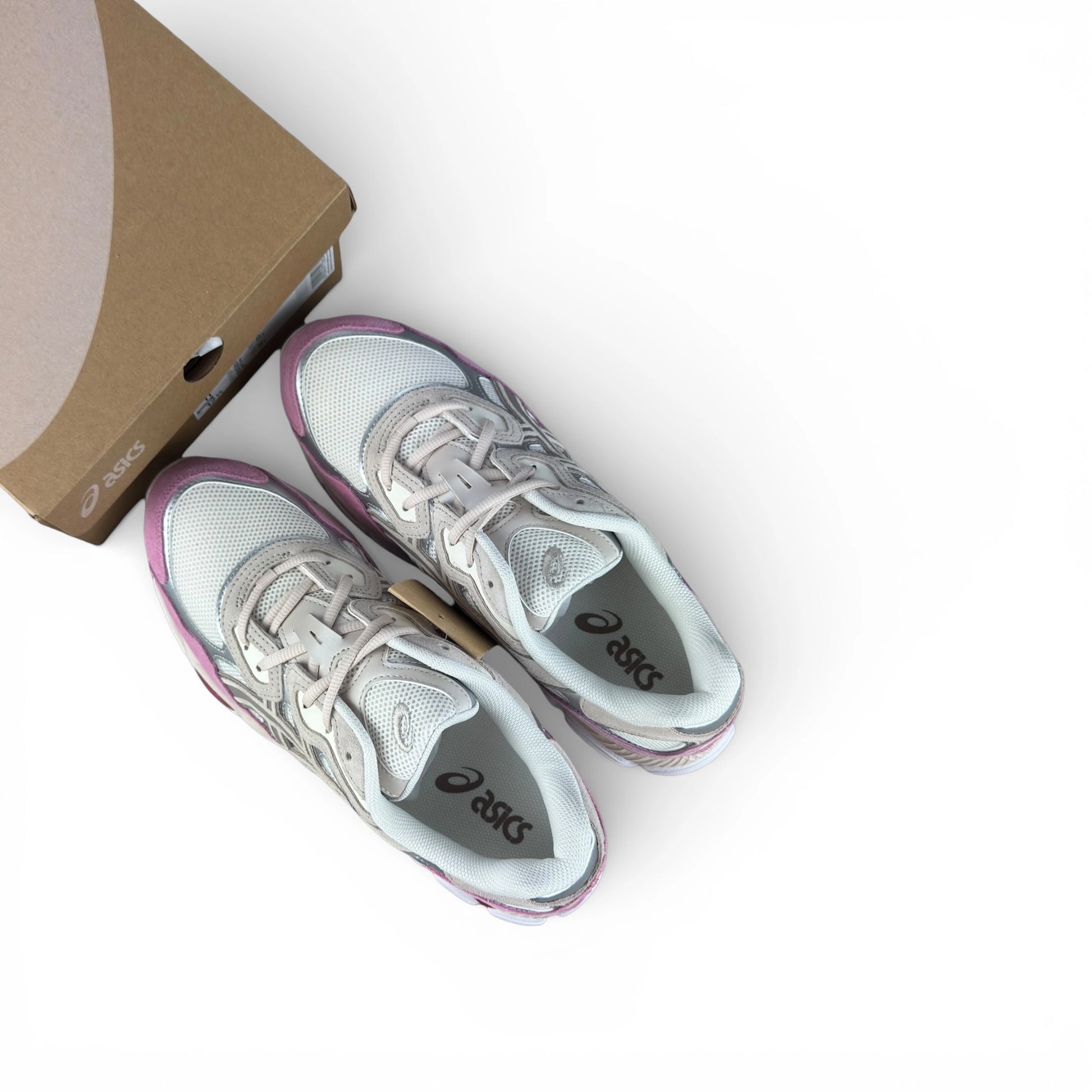 ASICS Gel-NYC Cream Mineral Beige Pink 1203A383-104 – EU 45, brand new with original box