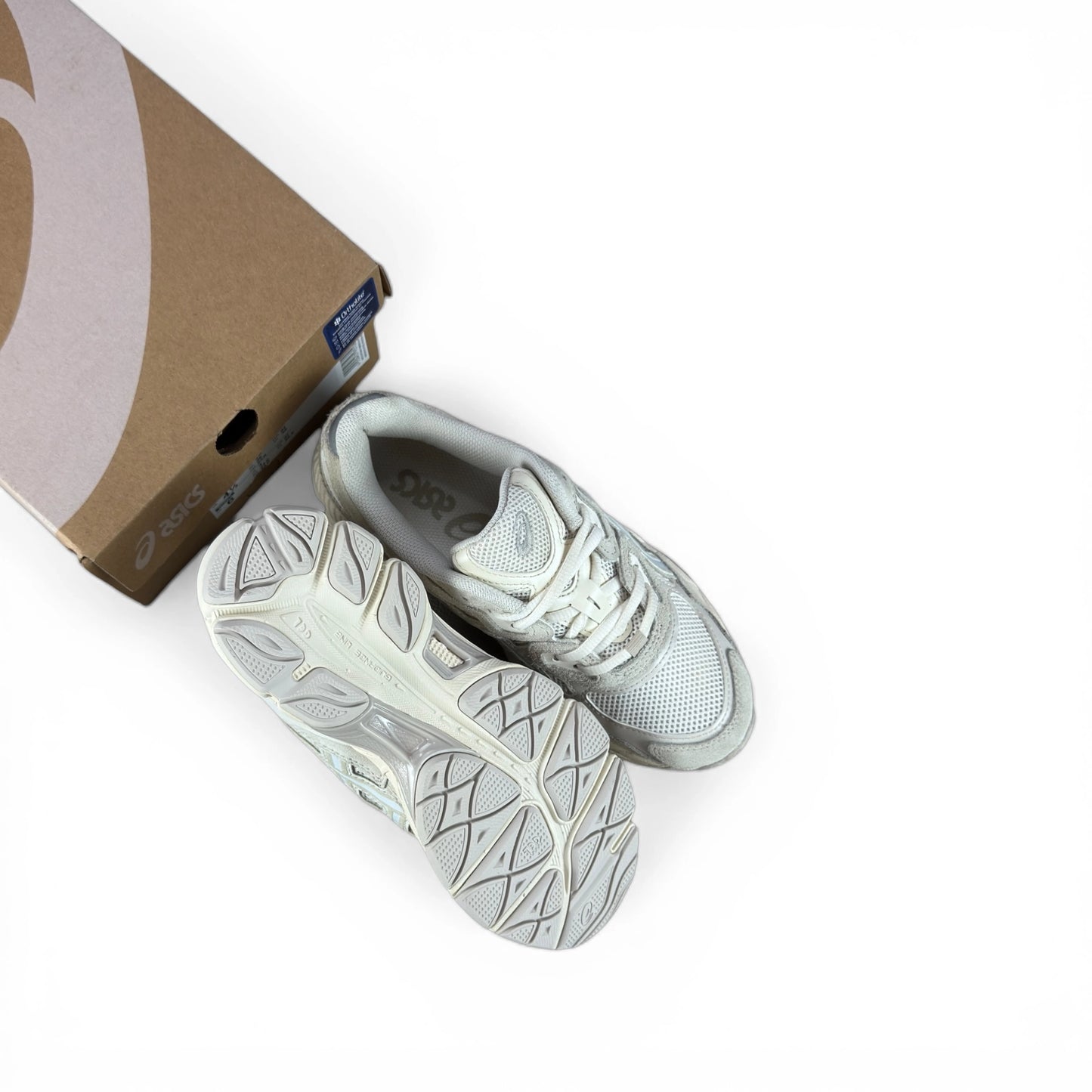 ASICS Gel-NYC White Pure Silver Cream 1203A617-100 – EU 37, brand new with original box