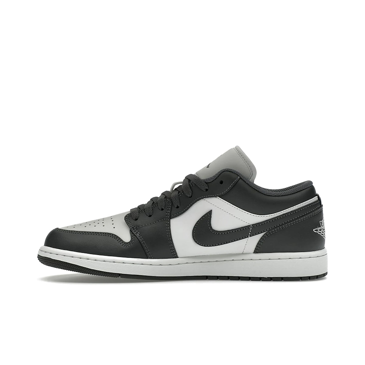 Jordan 1 Low Grey White sneaker in leather, grey and white, unisex – image 3 of 4