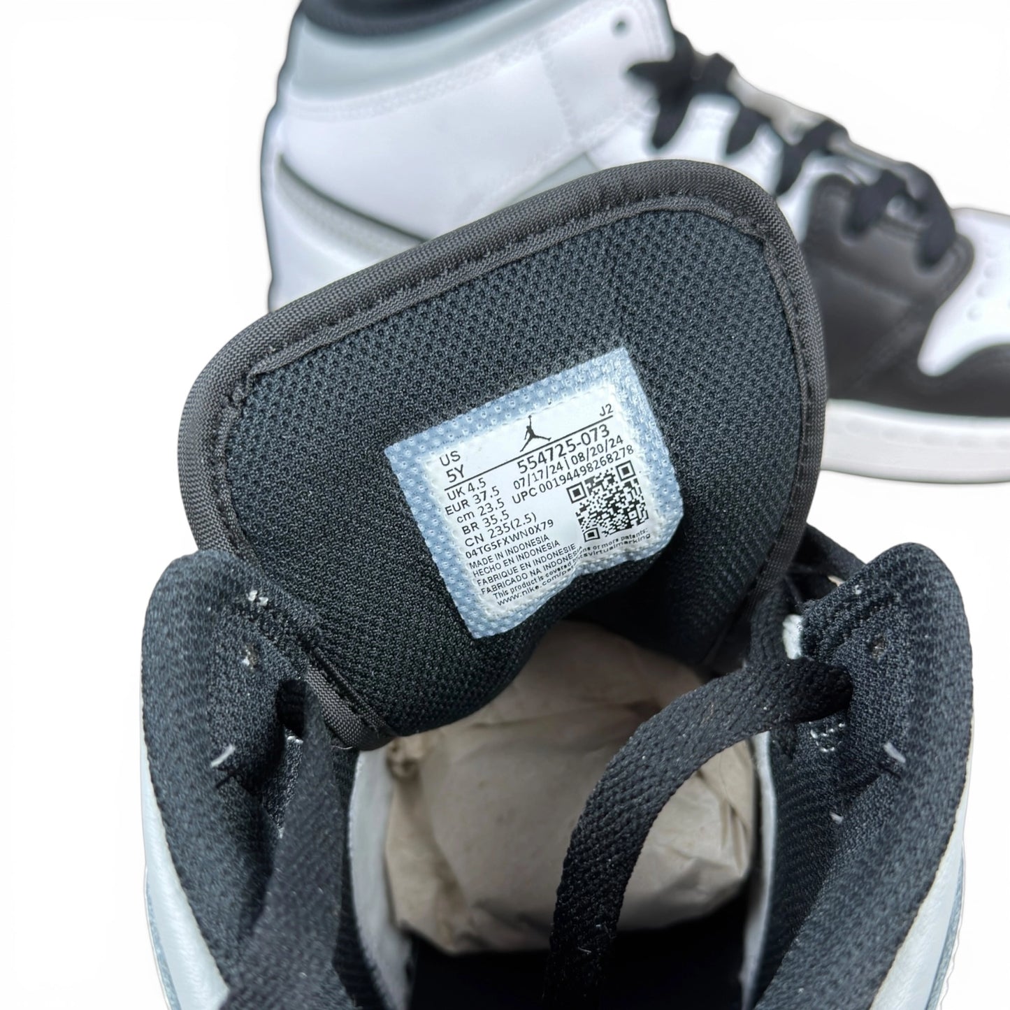 Jordan 1 Mid White Shadow (GS) 554725-073 – EU 37.5, brand new with original box