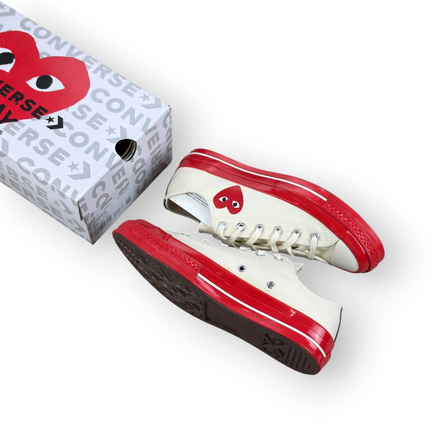 Converse Chuck Taylor All Star 70 Ox CDG PLAY Egret Red Midsole A01796C – EU 41.5, brand new with original box