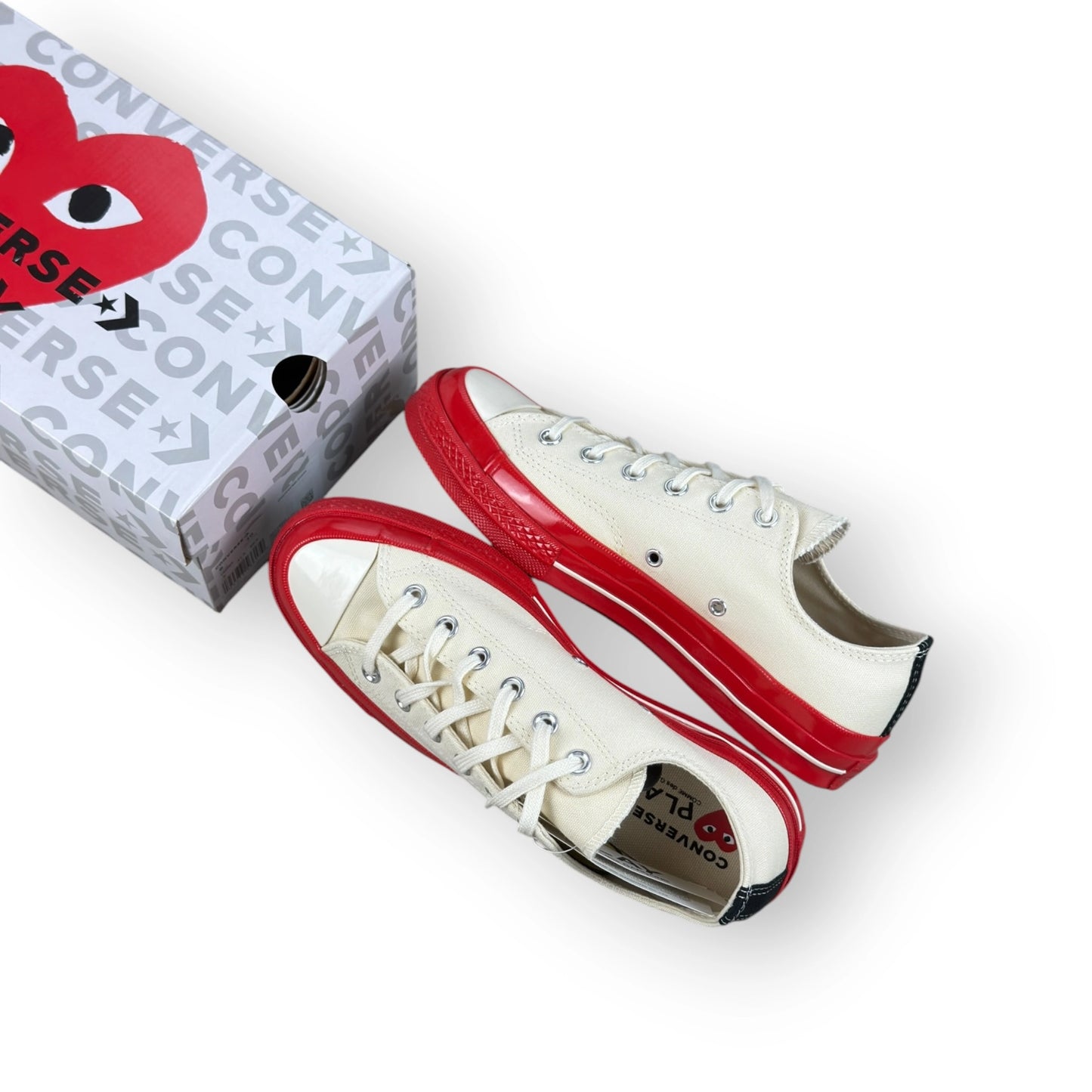 Converse Chuck Taylor All Star 70 Ox CDG PLAY Egret Red Midsole A01796C – EU 41.5, brand new with original box