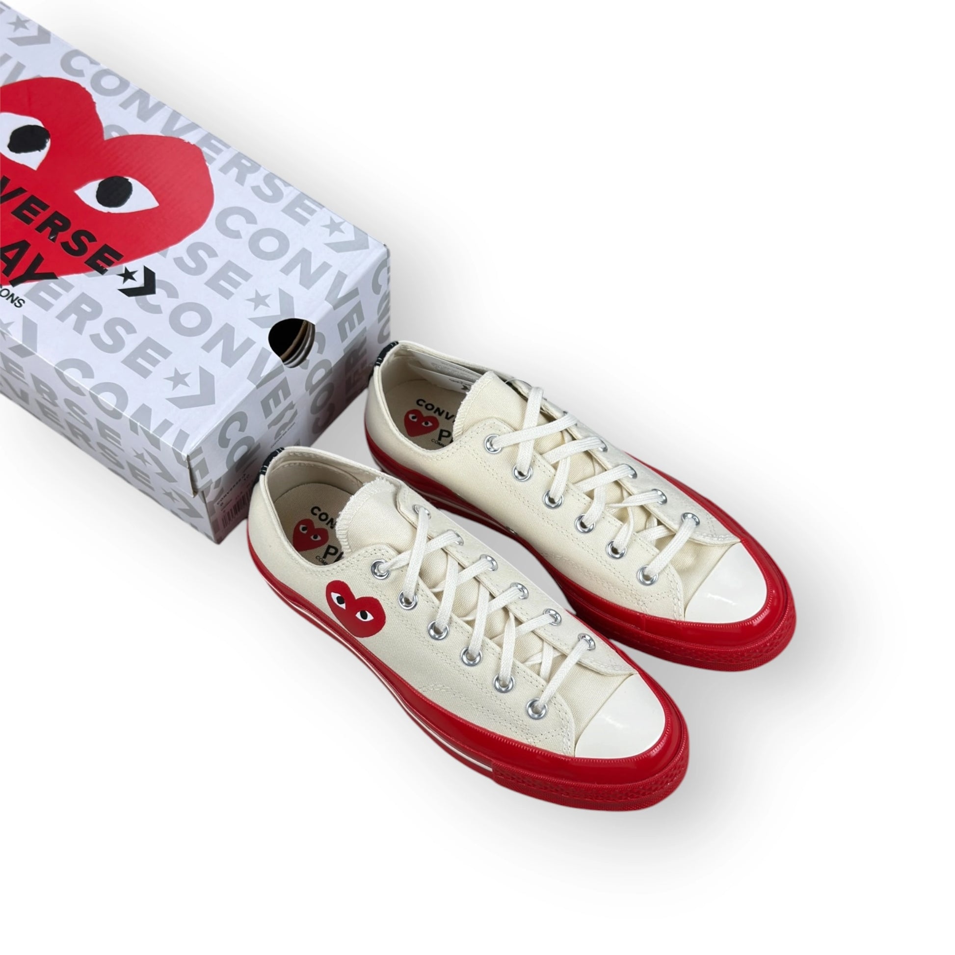Converse Chuck Taylor All Star 70 Ox CDG PLAY Egret Red Midsole A01796C – EU 41.5, brand new with original box