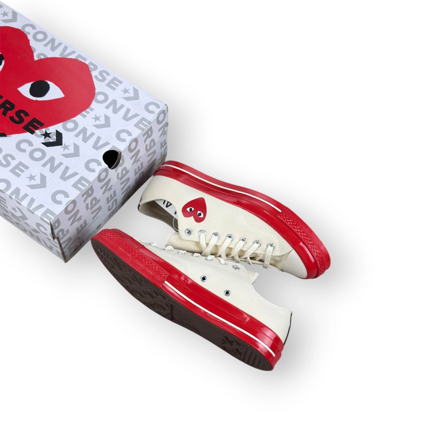 Converse Chuck Taylor All Star 70 Ox CDG PLAY Egret Red Midsole A01796C – EU 44, brand new with original box