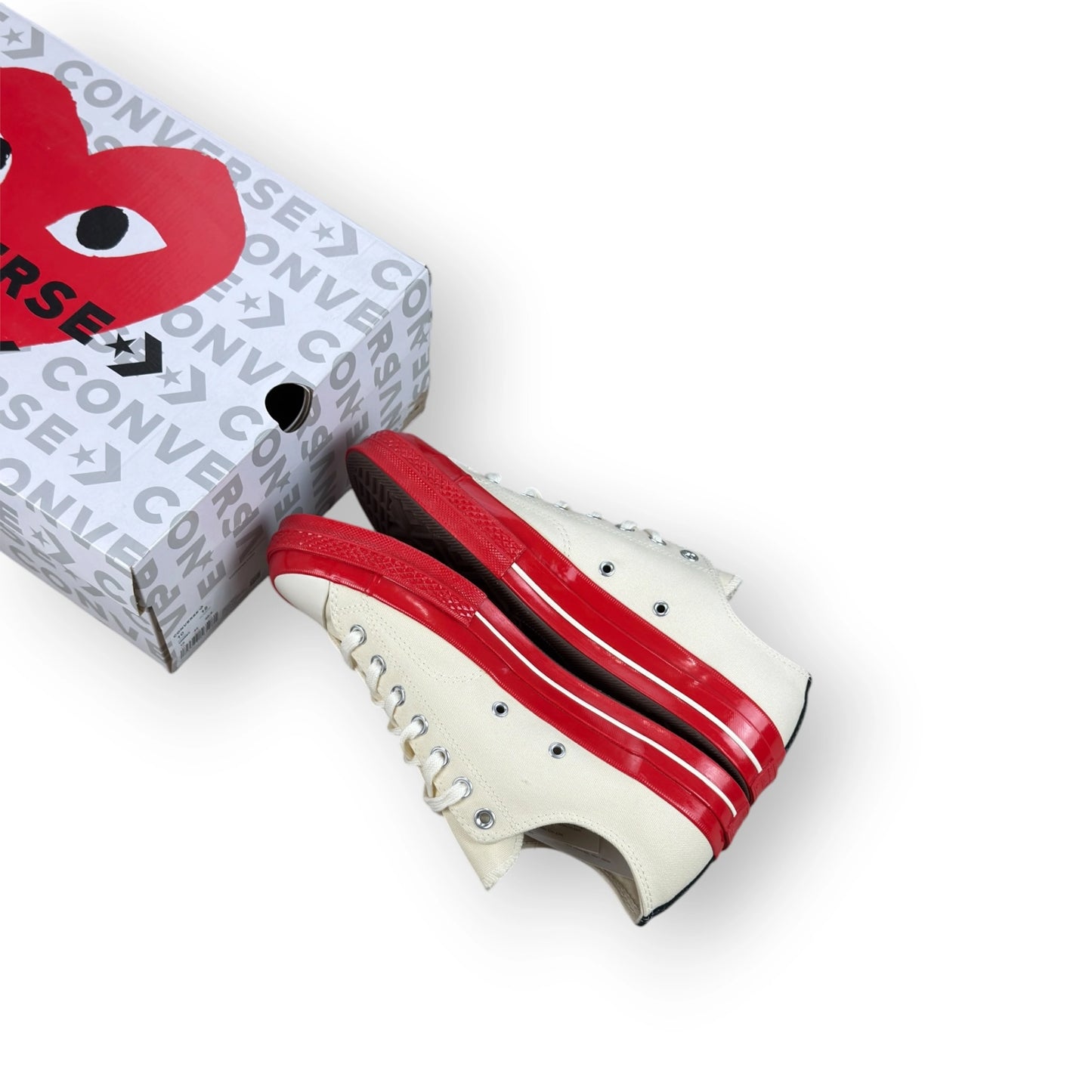 Converse Chuck Taylor All Star 70 Ox CDG PLAY Egret Red Midsole A01796C – EU 44, brand new with original box