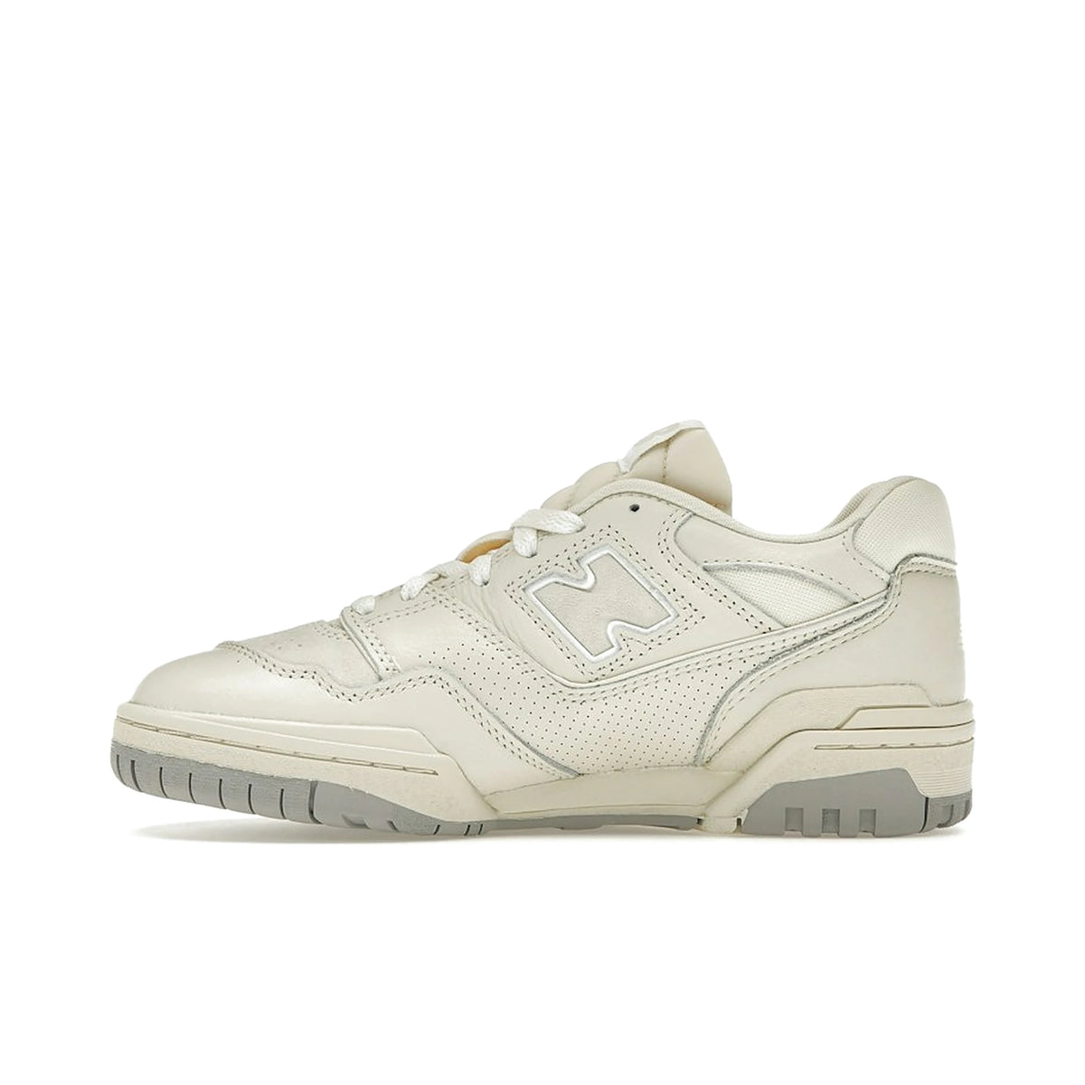 New Balance 550 men's sneaker in white leather with turtledove accents – image 3 of 4