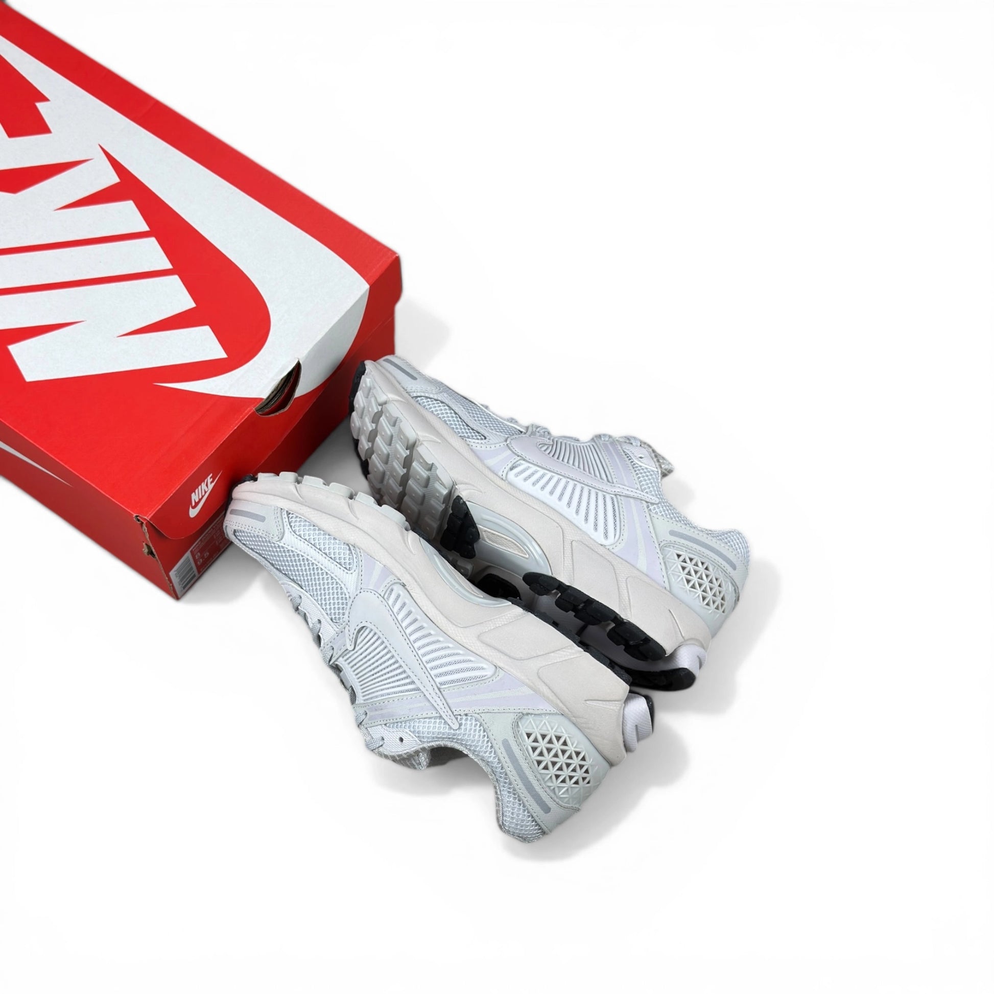 Nike Zoom Vomero 5 SP Vast Grey BV1358-001 – EU 41, brand new with cut box
