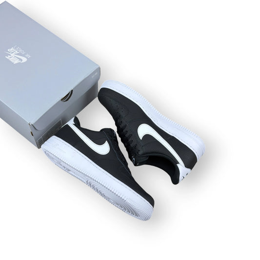 Nike Air Force 1 Low '07 Black White Pebbled Leather CT2302-002 – EU 45, brand new with original box