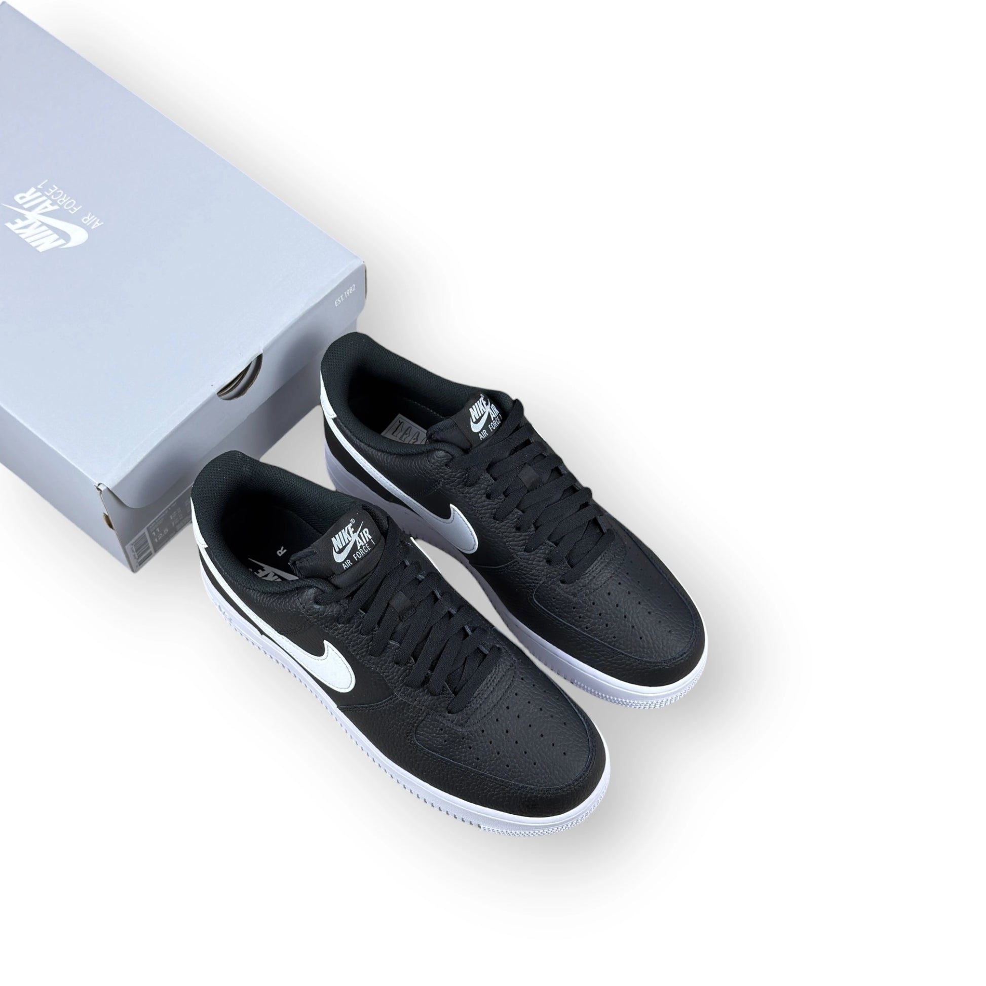Nike Air Force 1 Low '07 Black White Pebbled Leather CT2302-002 – EU 45, brand new with original box