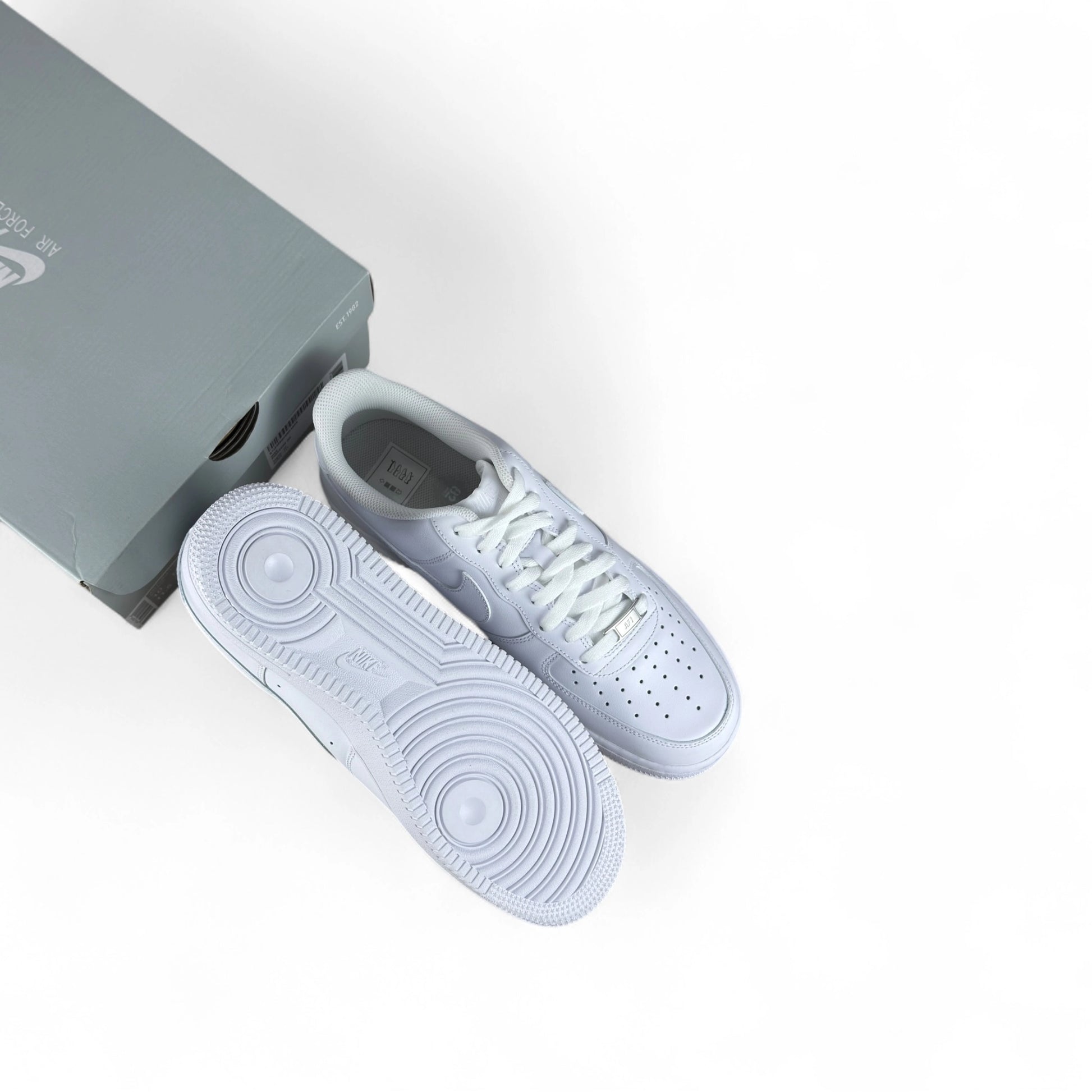 Nike Air Force 1 Low ’07 White CW2288-111 – EU 44, brand new with original box