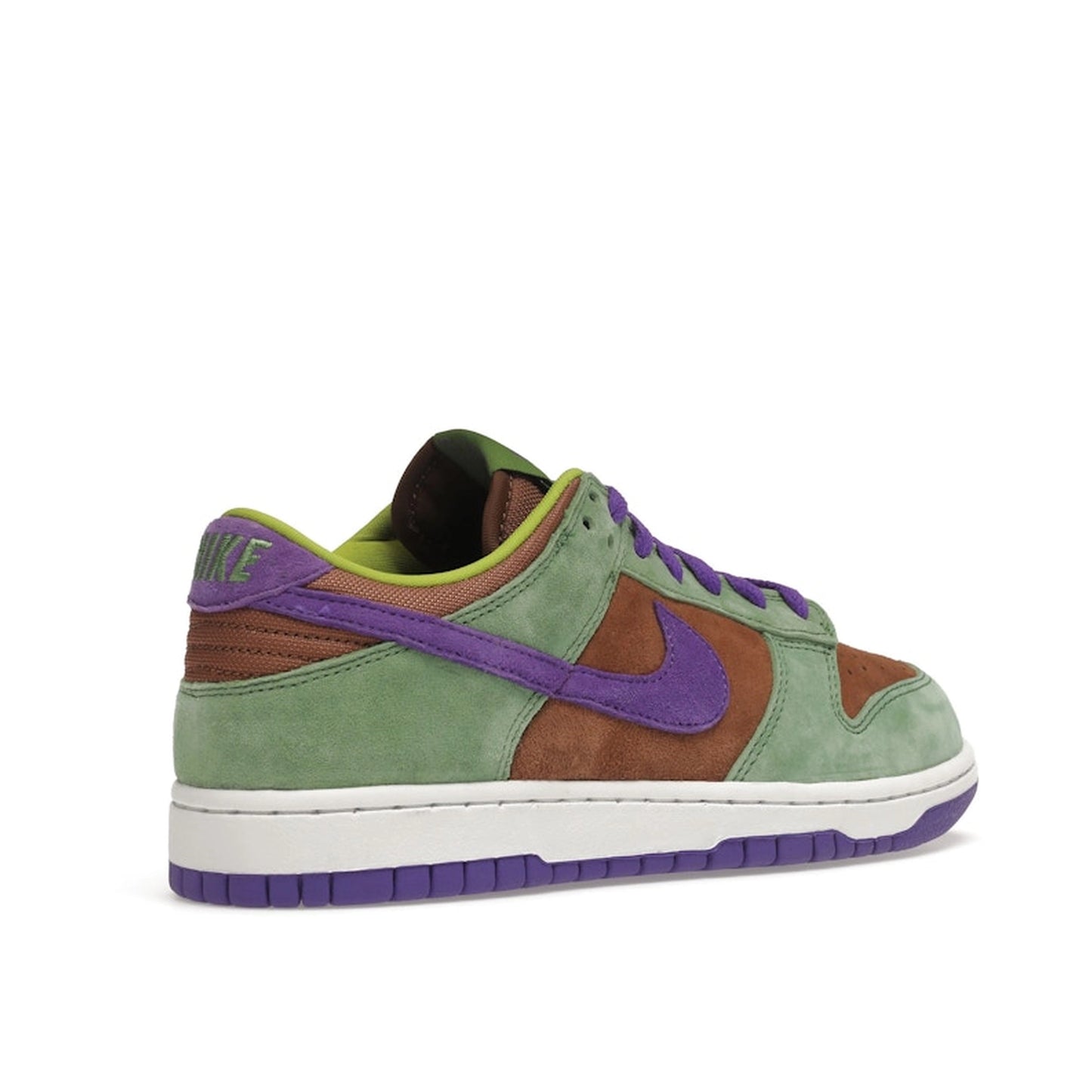 Nike Dunk Low Veneer 2020-2024 sneakers, back view, model DA1469-200 in brown, green, and purple.