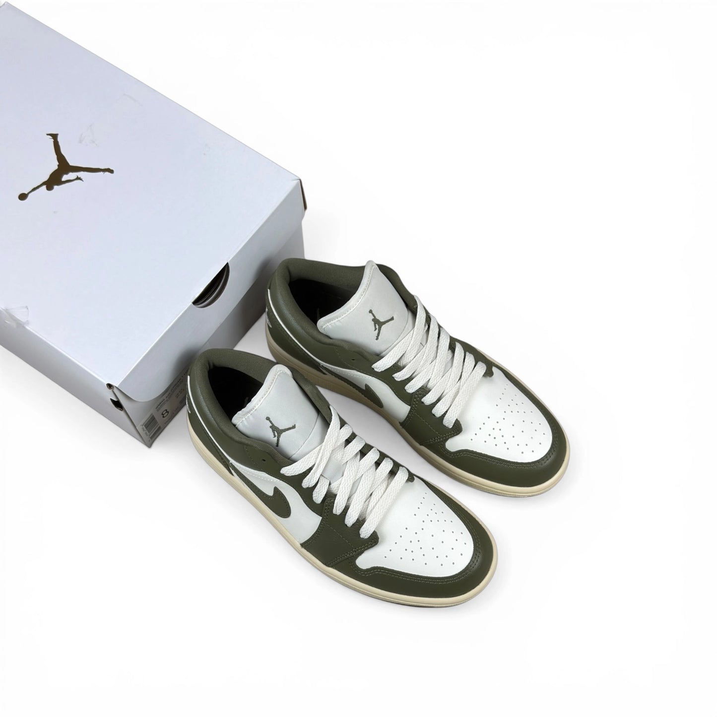 Jordan 1 Low Medium Olive (Women’s) DC0774-122 – EU 39, brand new with original box