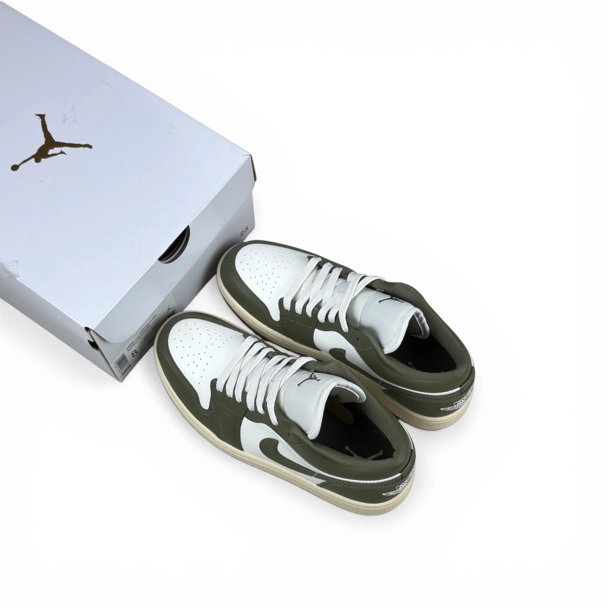 Jordan 1 Low Medium Olive (Women’s) DC0774-122 – EU 39, brand new with original box