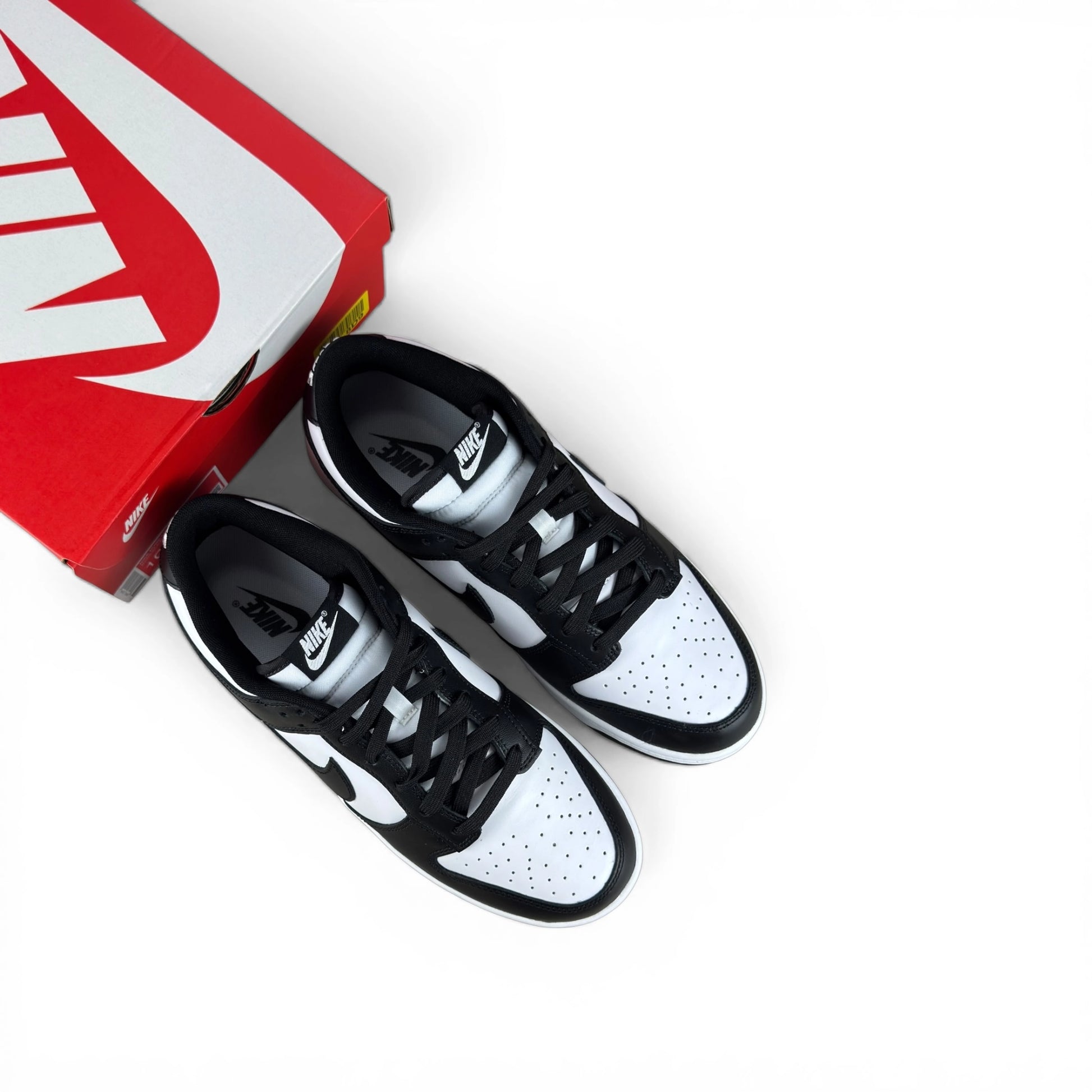 Nike Dunk Low Retro White Black Panda DD1391-100 – EU 44, brand new with original box