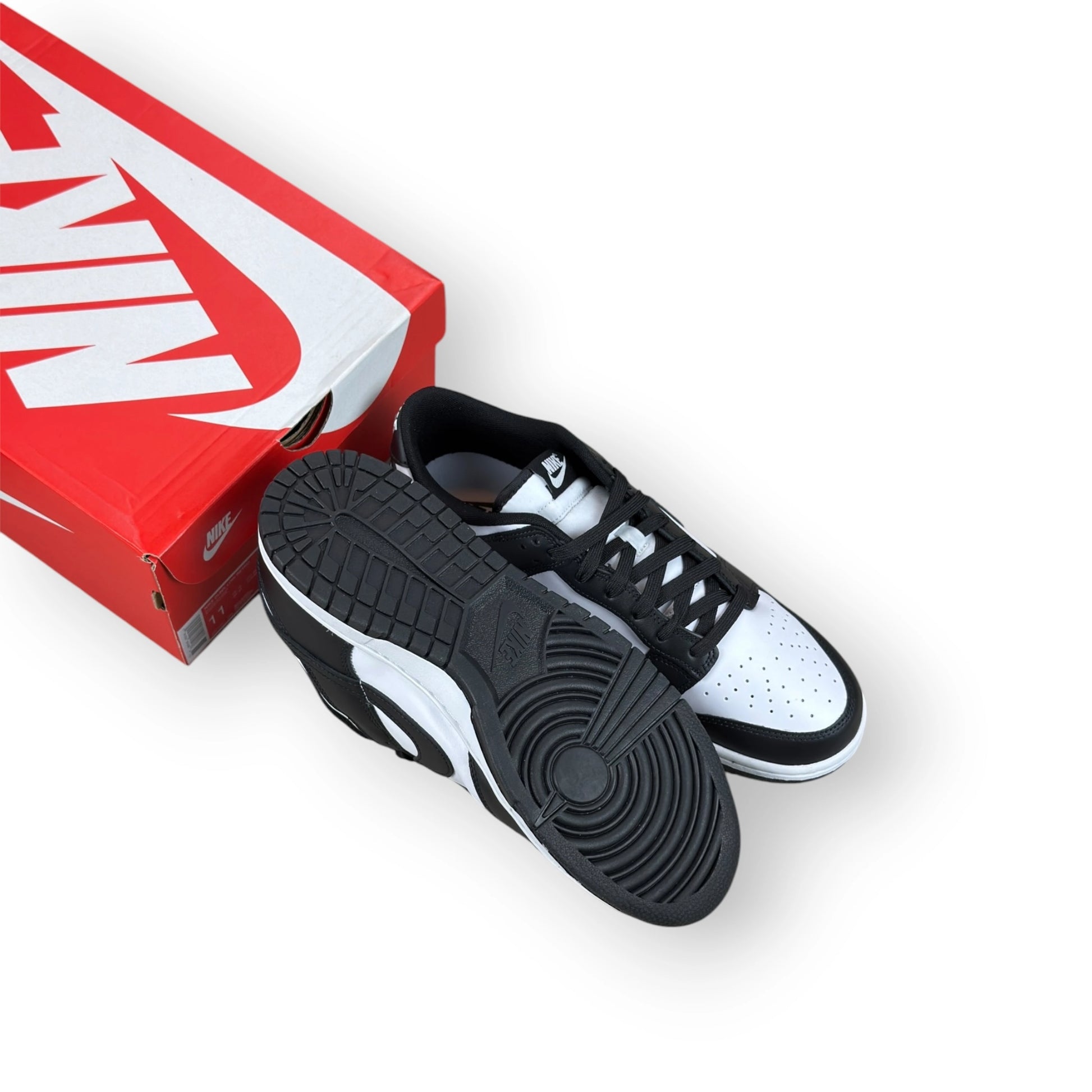 Nike Dunk Low Retro White Black Panda DD1391-100 – EU 45, brand new with original box